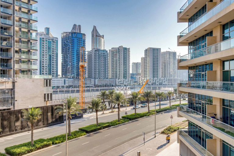 Others 4, Knokey Bay Square, Dubai