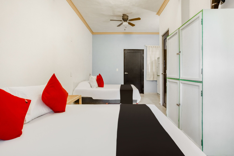 Bedroom 2, Arco Maya, Isla Mujeres