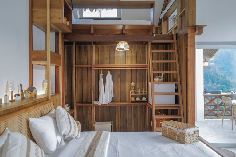 Bedroom 2, Akha PhamiO, Mae Sai
