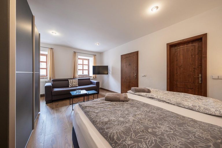 Bedroom 2, Penzion Mnich, Jindřichův Hradec