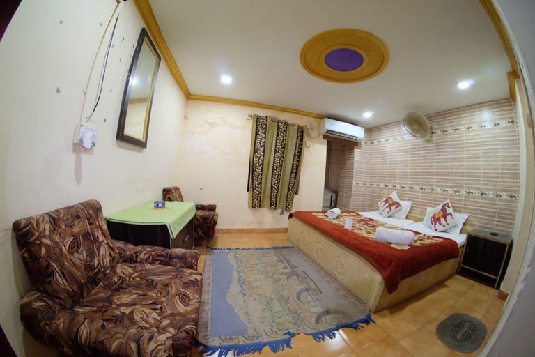 Bedroom 2, Hotel Desert, Jaisalmer
