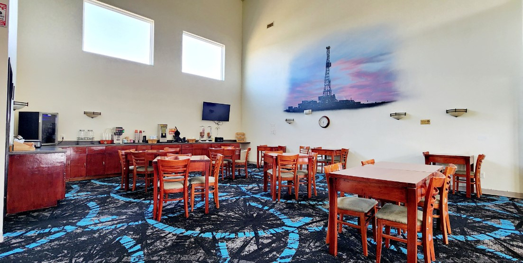 Food & Drinks 5, FairBridge Inn & Suites Canadian, Hemphill