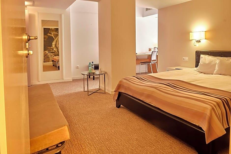 Bedroom 2, Continental Forum Constanta, Constanta