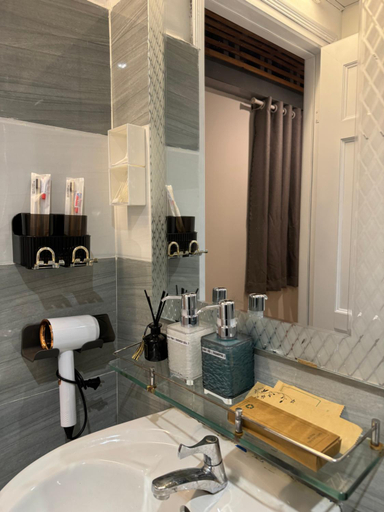 Bathroom 2, Baos Home, Đà Lạt