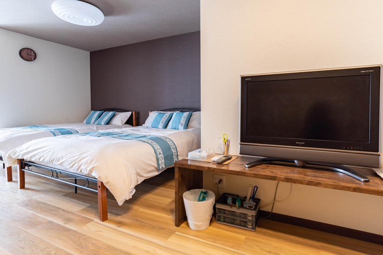 Bedroom 2, Tino Asuka, Osaka