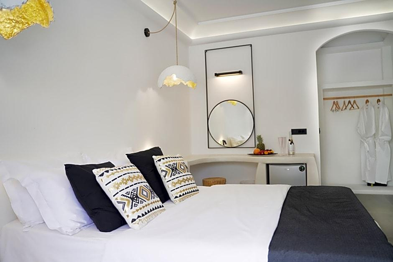 Bedroom 3, King's Suites, South Aegean