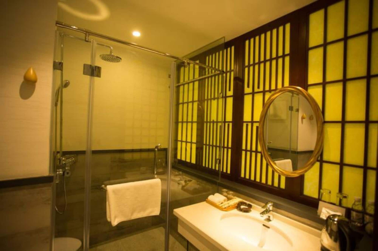 Bathroom 3, Floral Hotel Moganshan Yunji Shanpo, Huzhou