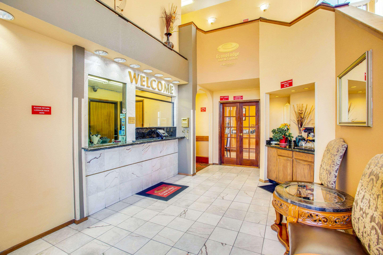 Public Area 2, Econo Lodge Inn & Suites Albuquerque East I-40 Eubank Exit, Bernalillo