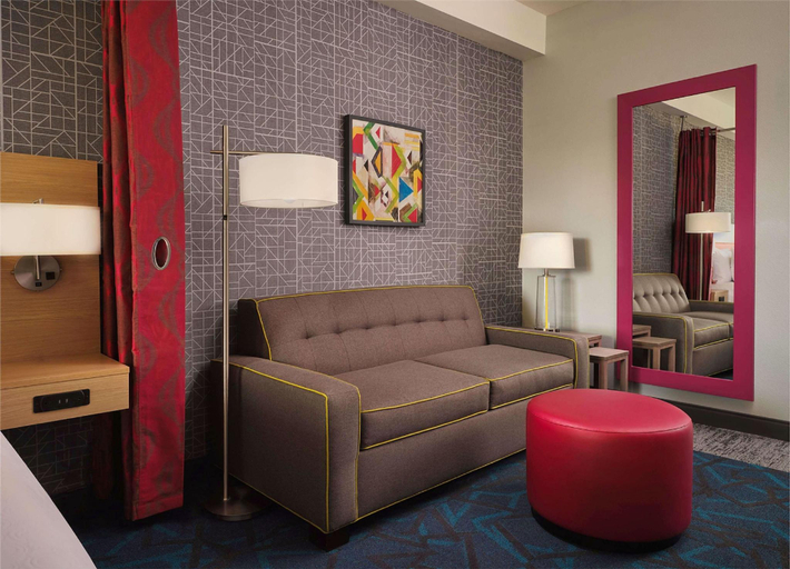 Holiday Inn Express & Suites JACKSON/PEARL INTL AIRPORT, Jones, Mississippi