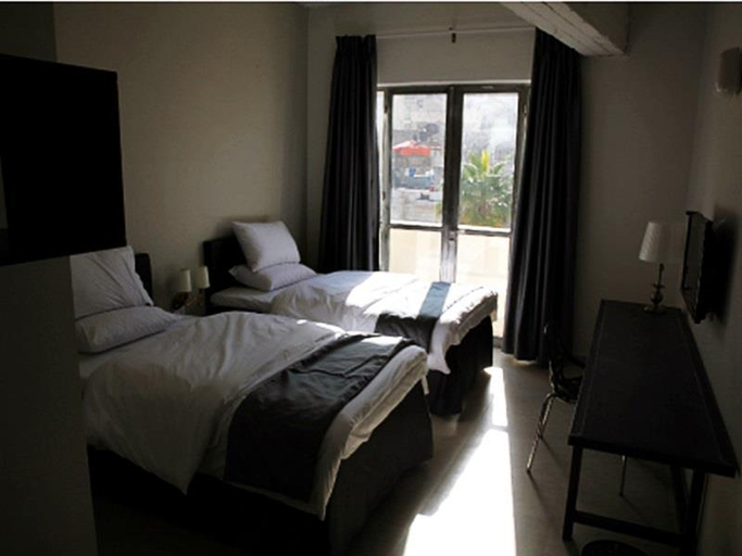 Bedroom 2, Art Hotel, Amman