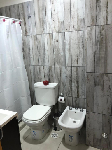 Bathroom 2, Bouchard-Ushuaia Flat, Ushuaia