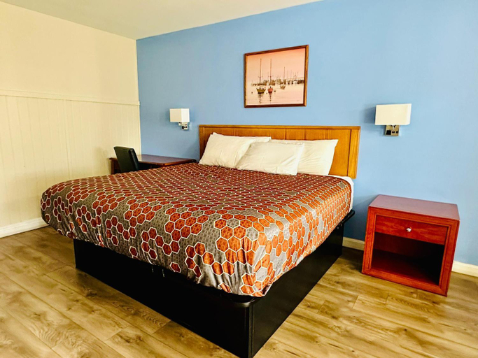 Bedroom 6
