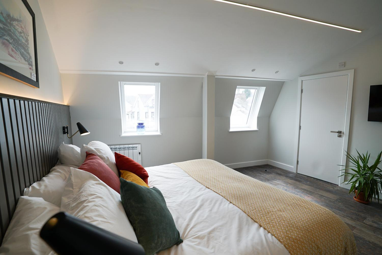 Bedroom 2, Sgwar, Anglesey