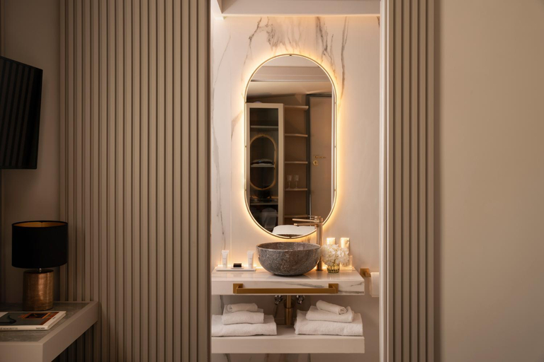 Bathroom 4, Hotel Centrale, Roma