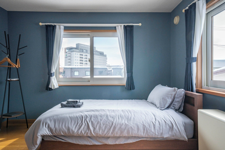 Bedroom 3, TORENIA, Furano