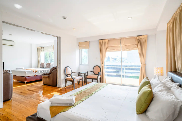 Bedroom 13
