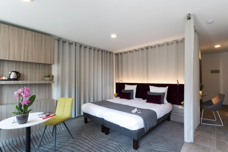 Bedroom 12
