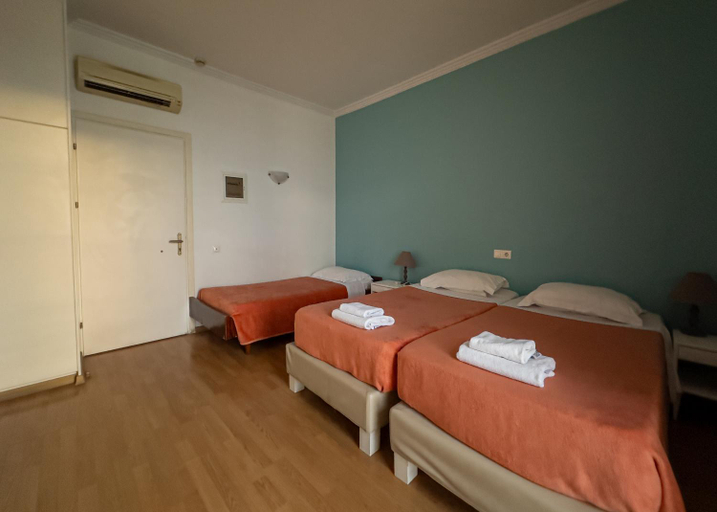 Bedroom 2, City Marina, Ionian Islands