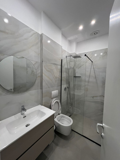Bathroom 3, Belix Hotel Apartments Near the Beach, Durrësit