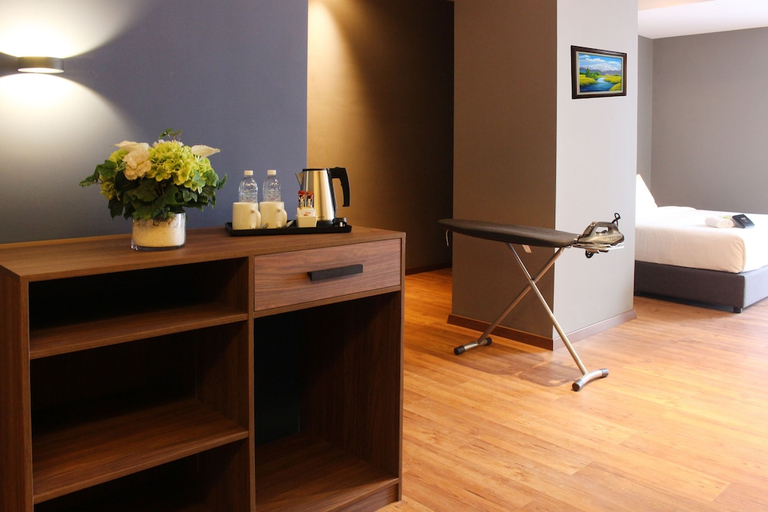 Bedroom 3, Imperial Regency Suites and Hotel Kuala Lumpur, Kuala Lumpur