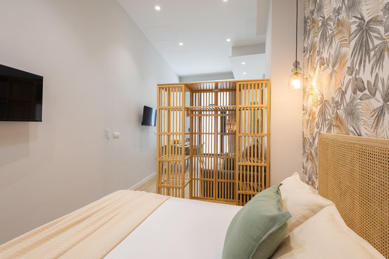 Bedroom 2, CASA FLORIT - The Arts & Port Suites - PET FRIENDLY, Valencia
