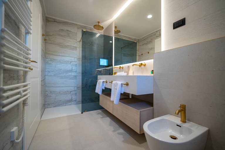 Bathroom 4, Cascade Luxury Apartments, Dubrovnik