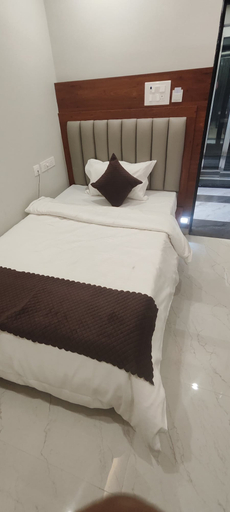 Bedroom 2, Vaishnavi Inn, East Godavari