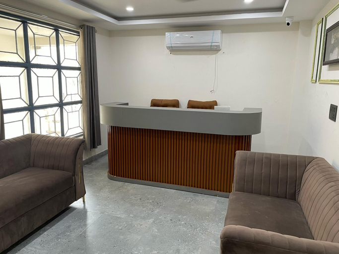 Others 5, The Royal Inn, Faridabad