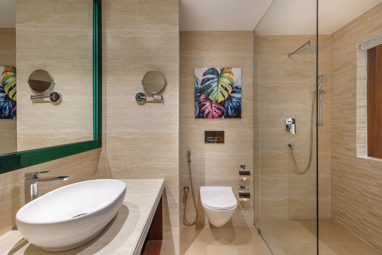 Bathroom 5, Holiday Inn Resort KATHMANDU BUDHANILKANTHA, Bagmati