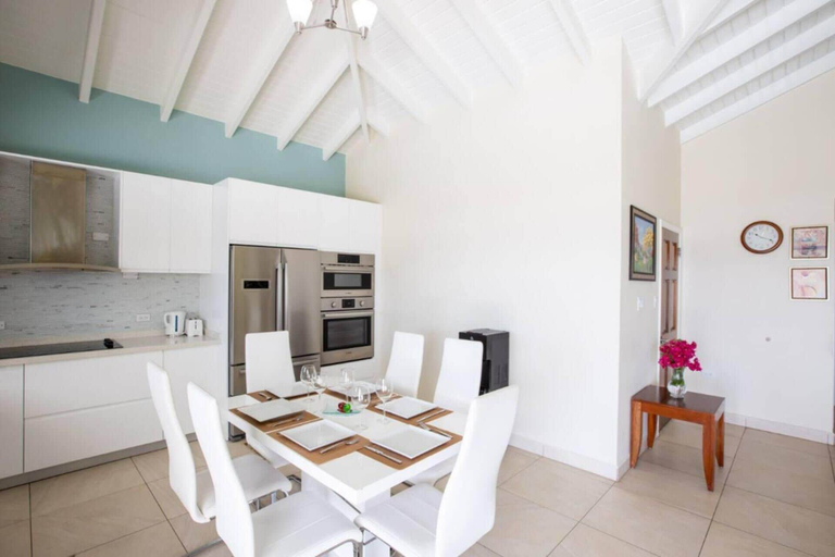 Others 4, Charming 3-bed Villa in Maho