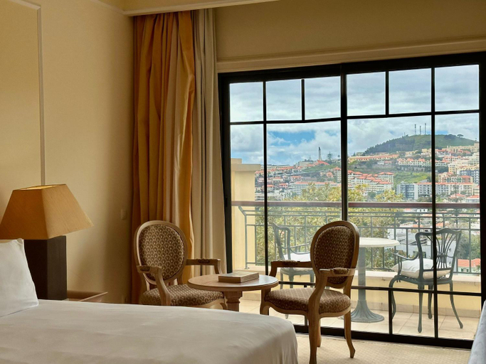 Bedroom 2, Quinta Funchal Gardens - Adults Only, Funchal