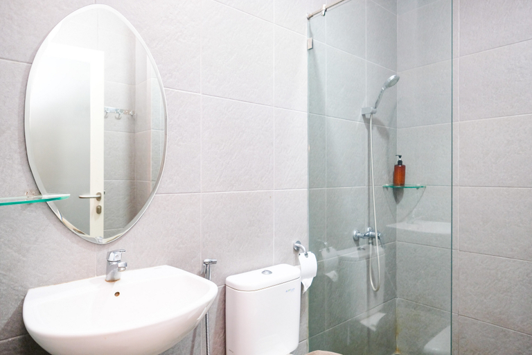 Bathroom 4