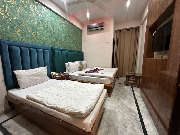 Others 3, Prime Inn Hotel, Rawalpindi