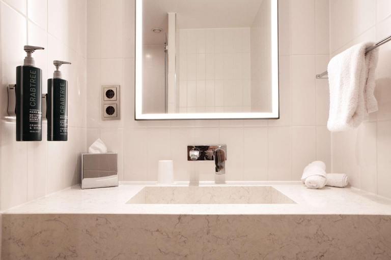 Bathroom 11