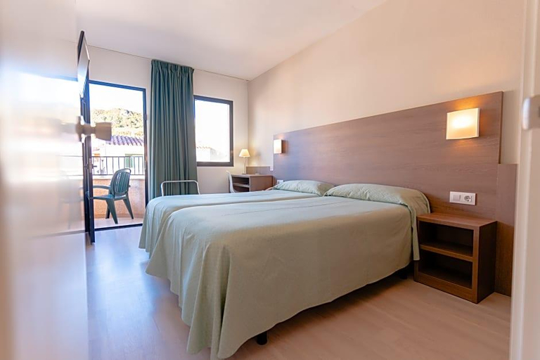 Bedroom 3, Loar Ferreries, Baleares