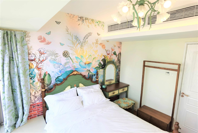 Bedroom 12