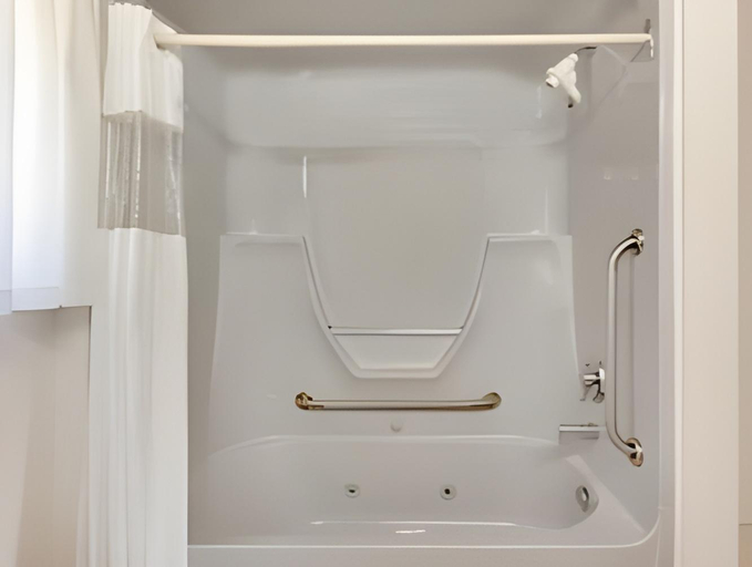 Bathroom 5