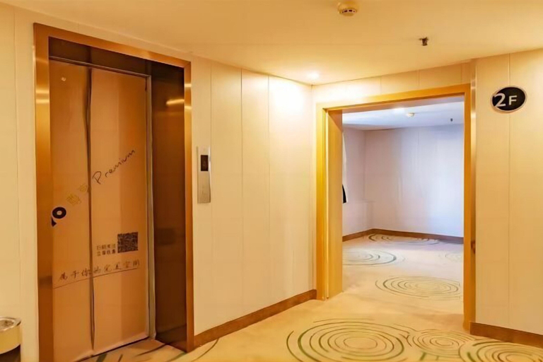 Others 4, Light Living City Preferred Hotel (RT-Mart), Jiyuan shi