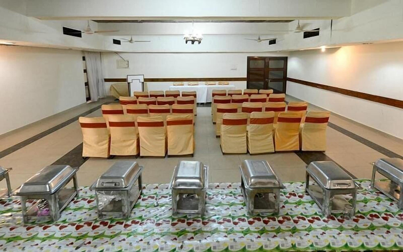 Business Facilities, Magpie Tourist Resort, Faridabad