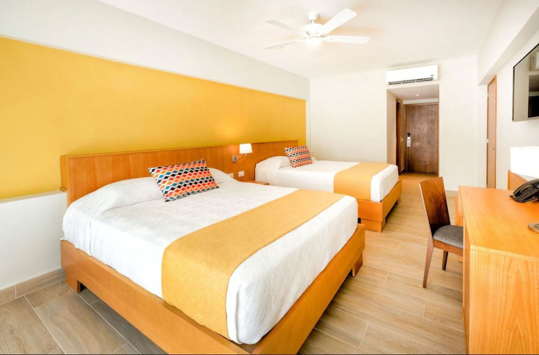 Bedroom 3, Coral Costa Caribe All Inclusive Beach Resort, Guayacanes