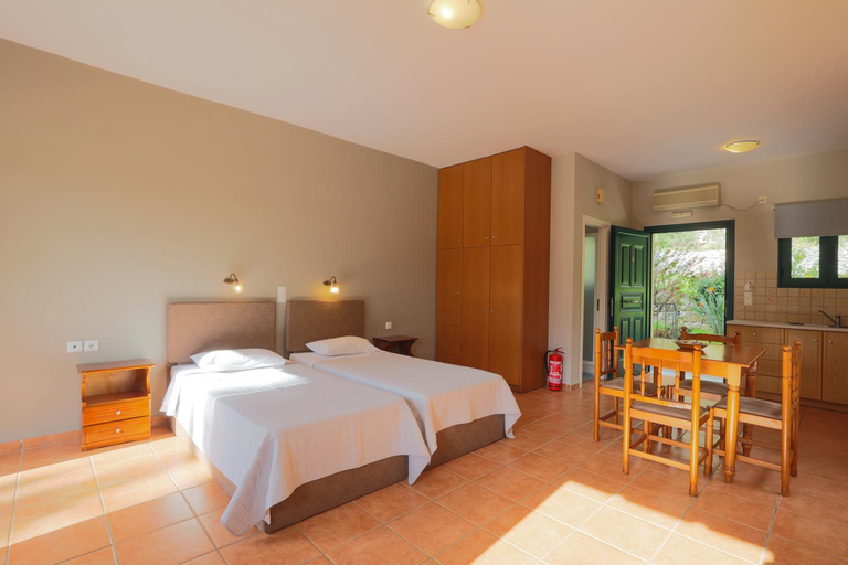 Others 3, Vivi's Apartments, Ionian Islands