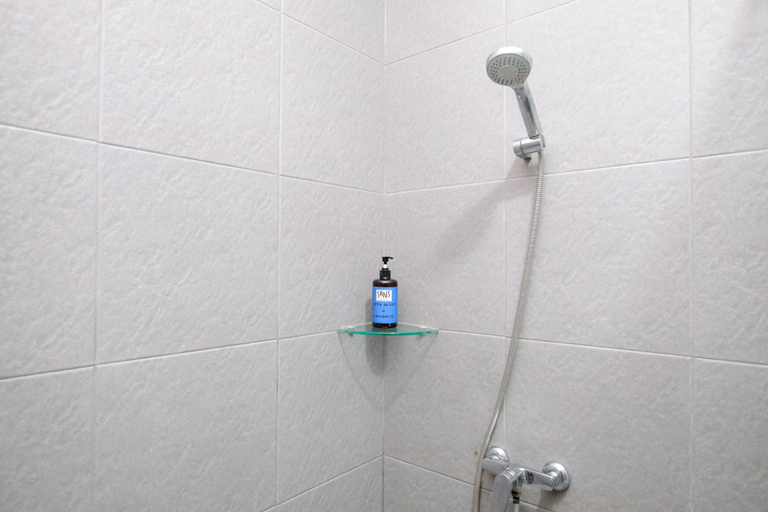 Bathroom 6