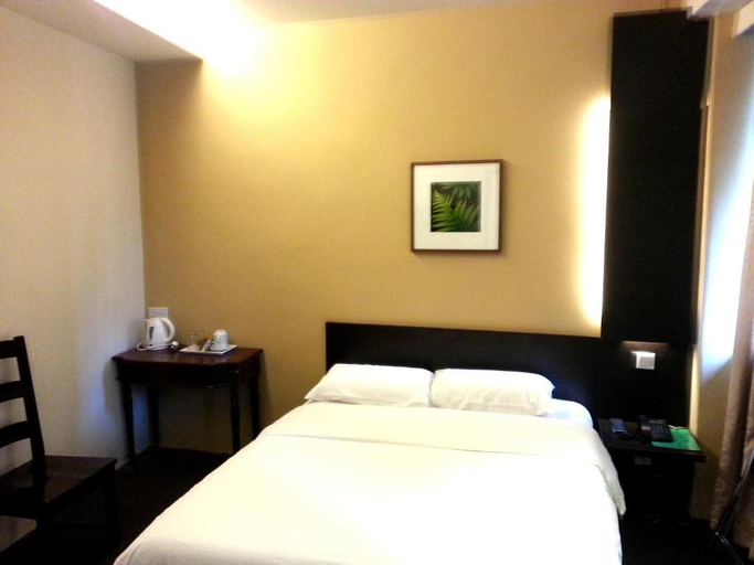 Bedroom, L Hotel @ Broadway, Singapore