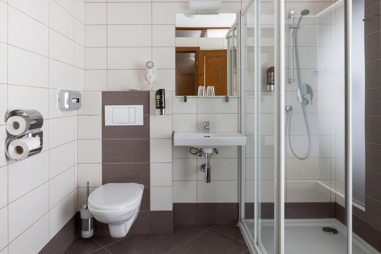 Bathroom 3, Hotel Praded Thamm, Jeseník