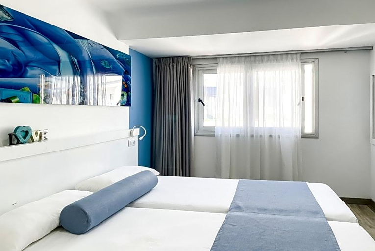 Bedroom 2, Surfing Colors Apartamentos, Las Palmas