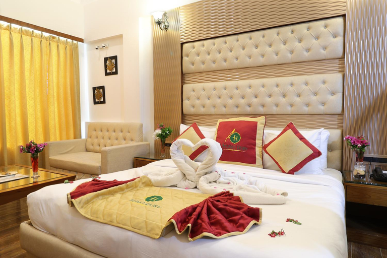 Bedroom 2, Amritara Hunky Dory Resort, Dalhousie Road, Pathankot