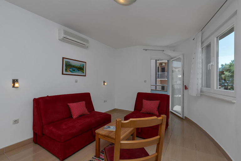 Others 3, Villa Juric 2, Baška Voda