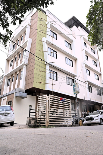 Exterior & Views 1, Naman Studio Hotel, Varanasi