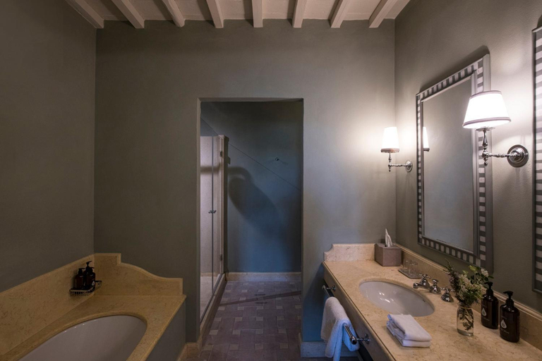 Bathroom 5, Podere San Filippo, Florence