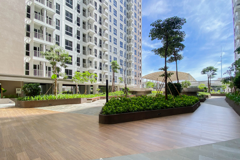Exterior & Views 2, Nice Comfort Studio at Tokyo Riverside PIK 2 Apartment By Travelio, Tangerang